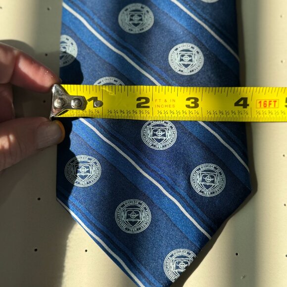 Pennsylvania State University Penn College of Technology Silk Tie NCAA Football - Picture 8 of 8